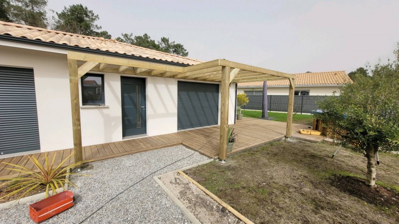 Installation pergola bois sur mesure bassin d'arcachon