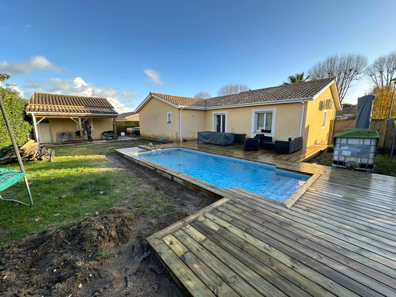 Détail des lames classe 4 sur plots réglables – LSMenuiserie