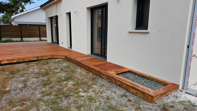 construction terrasse en bois exotique sur le bassin d'arcachon
