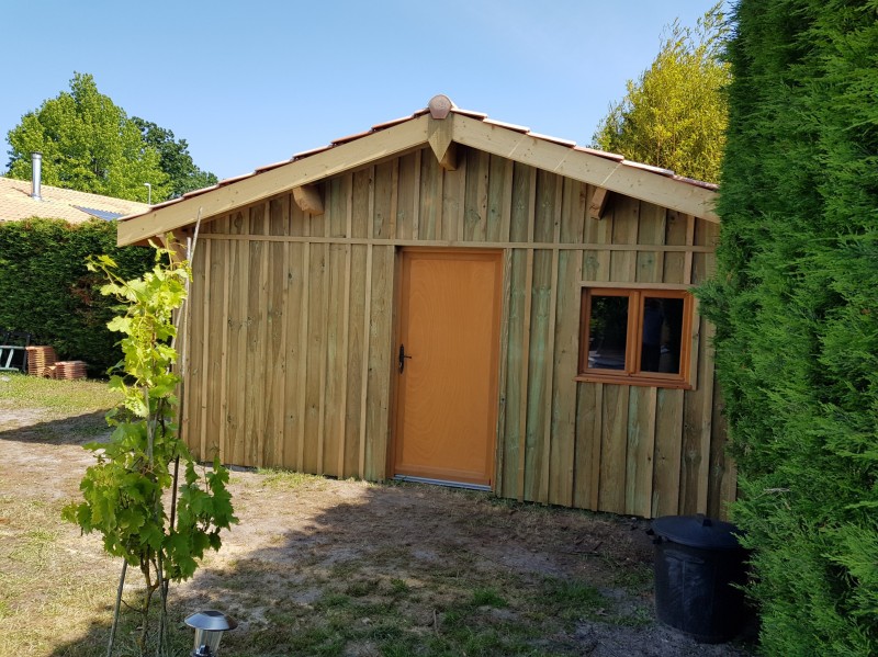 construction d'un abri de jardin en bois pêcheur a pesa proche de Bordeaux en Gironde