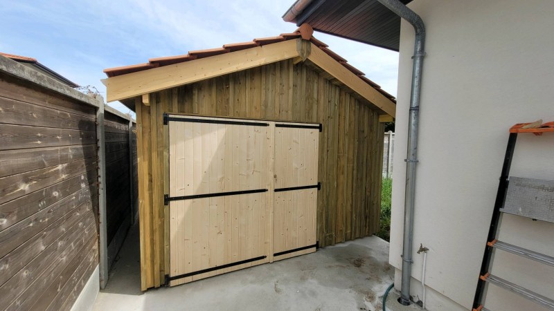 construction d'une garage en volige couvre joint a gujan mettras sur le bassin d'arcachon