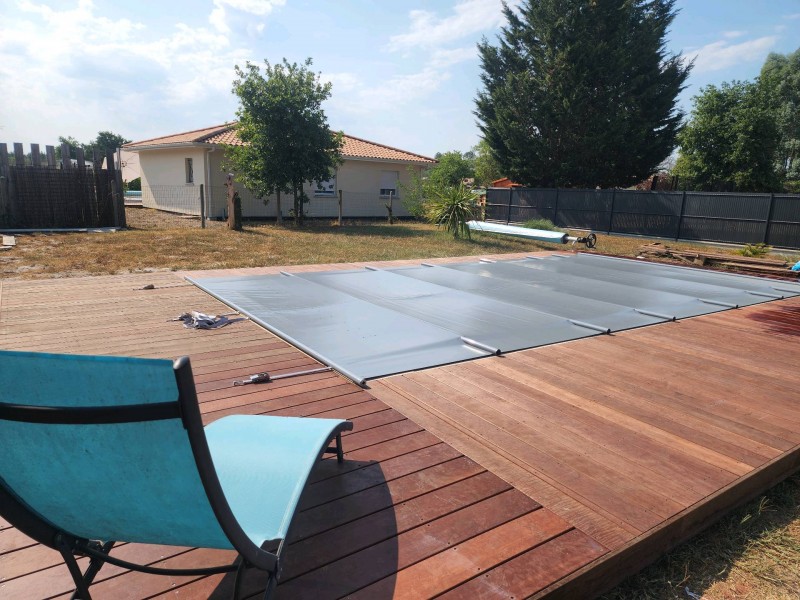 fabrication dune terrasse en exotique en massaranduba au bar en gironde