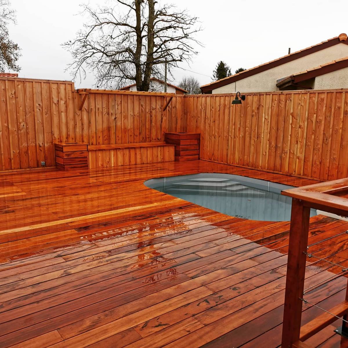 Cretion terrasse bois sur mesure en muiracatiara a Bordeaux